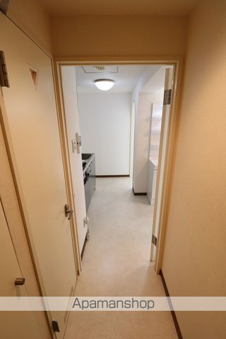 クリスタルハイツRIIの内装写真