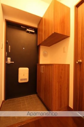 ニュー大隆ビル[2LDK/53.46m2]の玄関