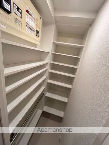アーバンフラッツ池袋プレミアムの内装写真