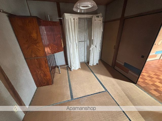 吉都線 高崎新田駅 徒歩105分 2階建 築55年の内装写真