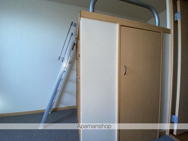 レオパレスKAZUIIIの内装写真