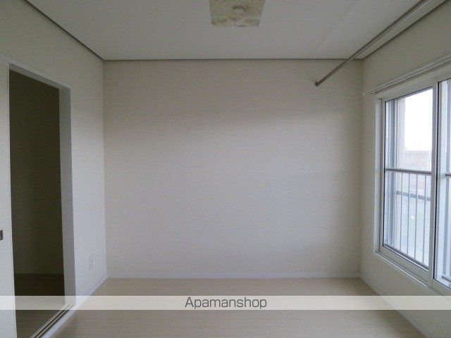 クレア栄通1号棟の内装写真