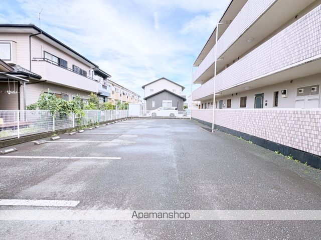 Raffine泉の外観写真