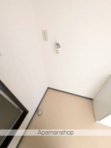 フレグランス彩の内装写真