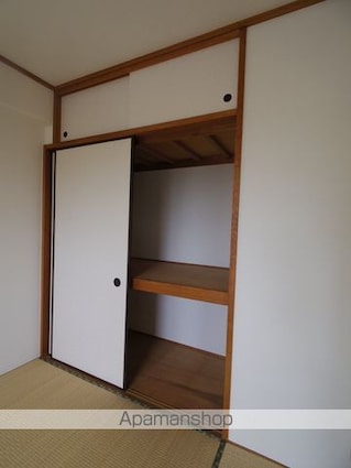 京王むさしのマンション[2DK/44.53m2]の収納