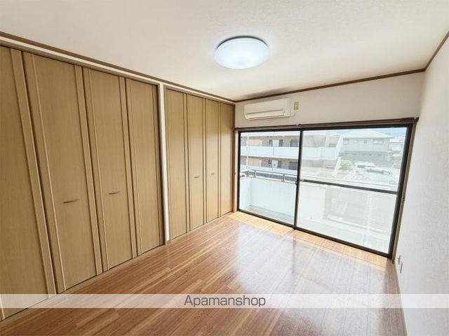ロイヤルハイツプラナAの内装写真