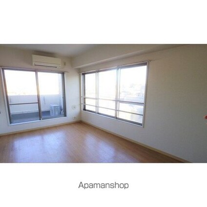 プレール学芸大学参番館[1K/32.41m2]のリビング・居間