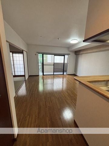 アーバンパレスアクス大濠IIの内装写真