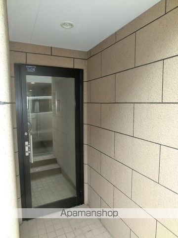 アリオンN28の玄関写真