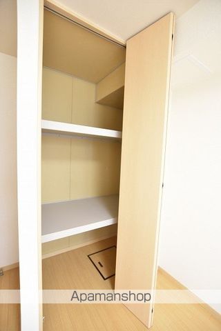 LN47の内装写真