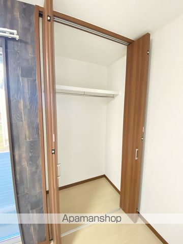ルーチェソラーレ八潮の内装写真