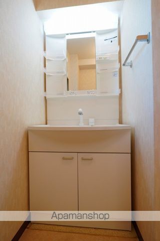 ヴィラ楠の宮IIIの内装写真