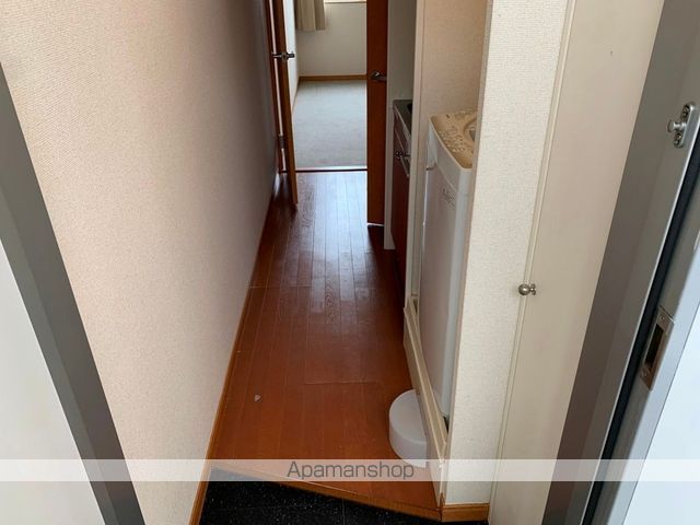 レオパレスラ フォレの内装写真