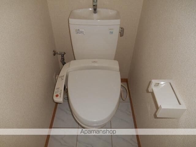 パレステュディオ新宿WESTの内装写真