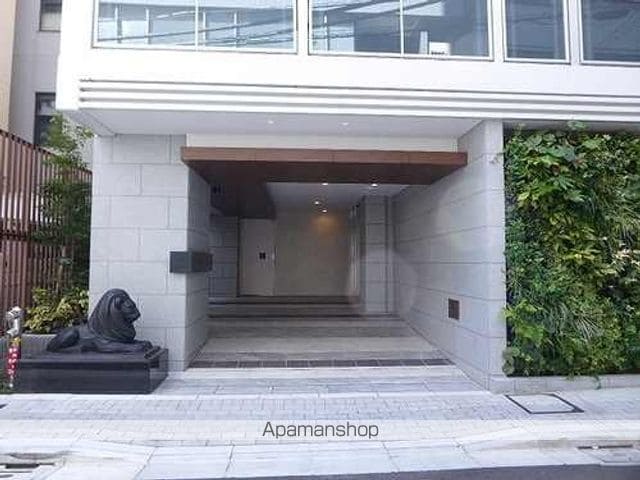 ライオンズ千代田岩本町ミレスーKDAの玄関写真