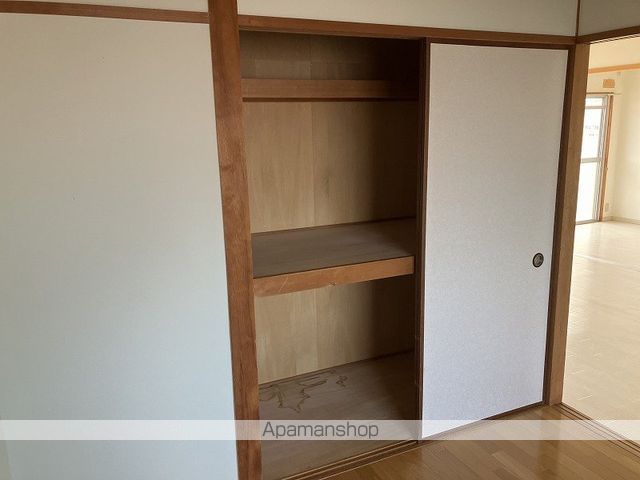 島谷グランドハイツの内装写真