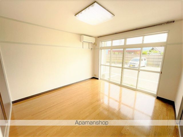 グリーンハイツ高森の内装写真