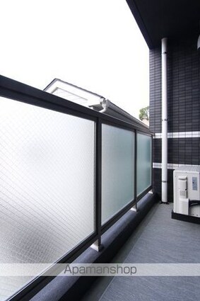 ＭＡＹＦＡＩＲ　ＨＯＮＭＡＣＨＩ　ＰＲＥＭＩＵＭ[1LDK/33.14m2]のバルコニー