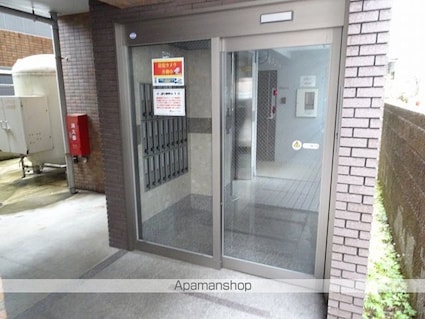 しゃとれ新寺[1K/31.14m2]のエントランス