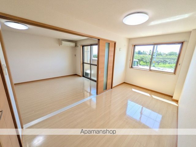 飯田線 切石駅 徒歩34分 2階建 築12年の内装写真