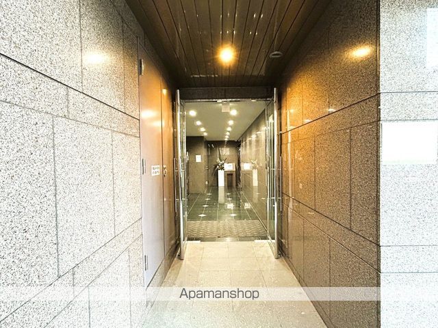 ウイング宝町セカンドの玄関写真