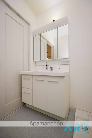 MKO中須賀E棟の内装写真