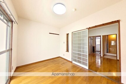 メイプル高須[1DK/30.99m2]のリビング・居間