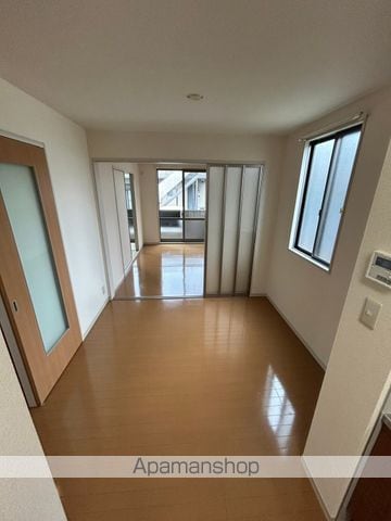 カメリアタウン壱番館の内装写真