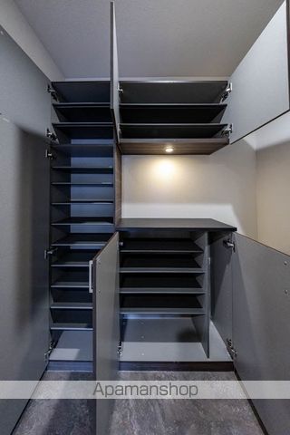 菫の社 本山の内装写真