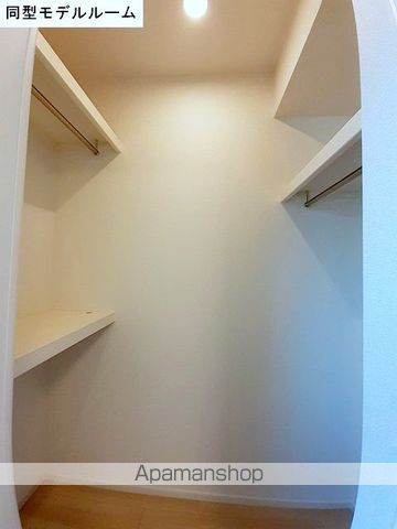 リアライズIIの内装写真