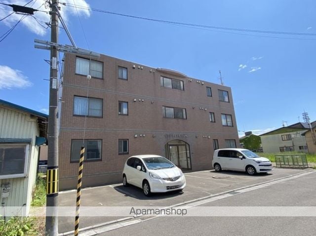 ピュアライフ亀田本町の外観写真