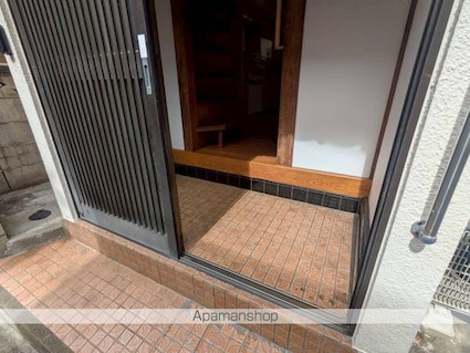 葛飾区細田１丁目戸建（１７－１１）[4K/67m2]の玄関