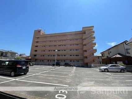 カマタハイツ[2LDK/61.71m2]の駐車場