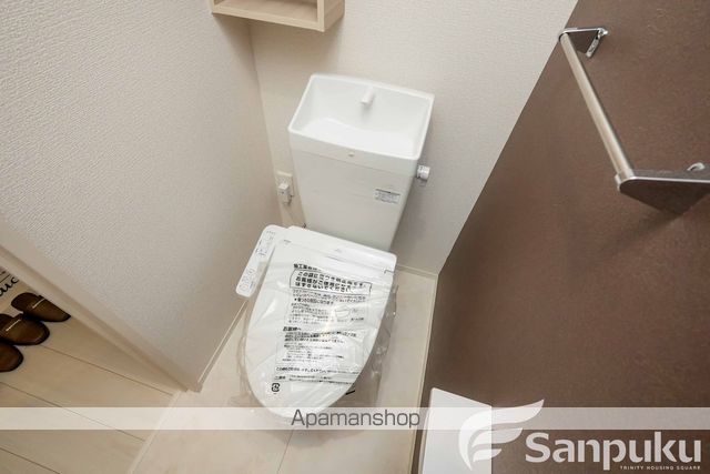 ベルナシェンテ南松山の内装写真