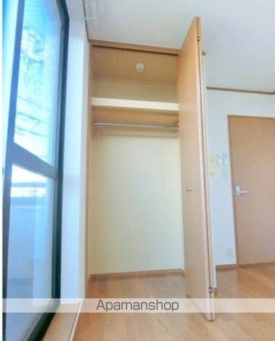 RAFFINE国立の内装写真