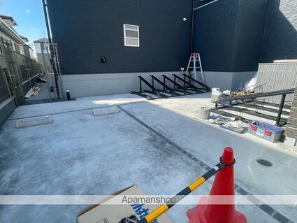 ガーデン　アステリア　西千葉[1K/26.08m2]の駐車場