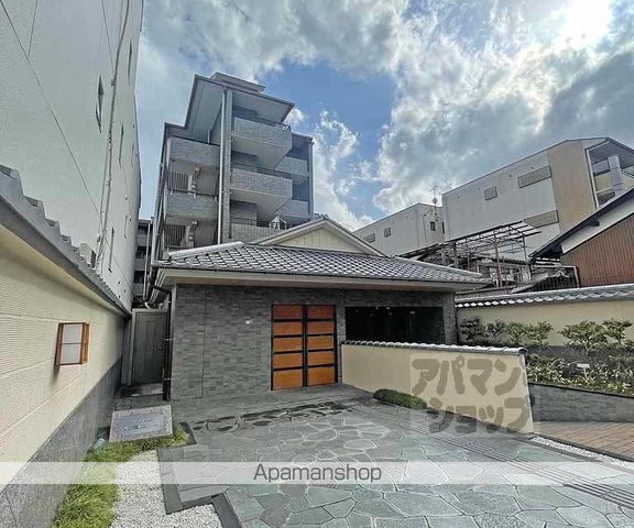 京阪電気鉄道鴨東線 神宮丸太町駅 徒歩15分 築26年