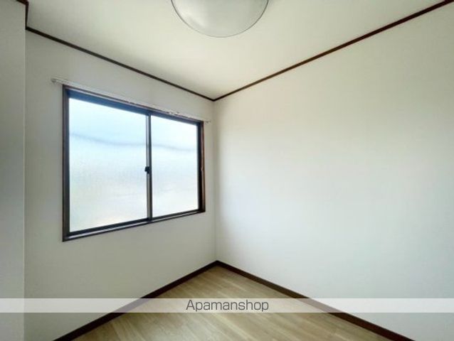 サンコーポ松岡1番館の内装写真