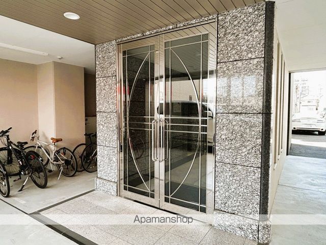 プランドール西観音の玄関写真