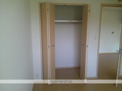 コートジュネス　Ⅴ[2DK/43.86m2]の収納