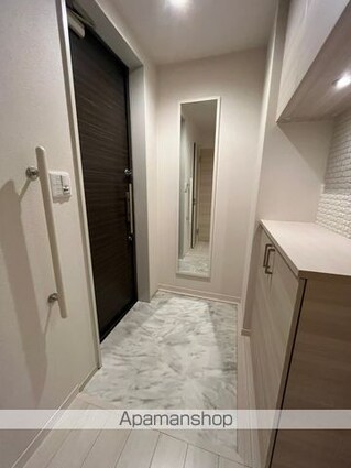 和歌山県和歌山市三番丁[1LDK/46.66m2]の玄関