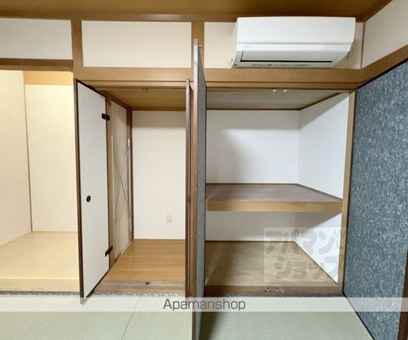 ステュディオフラット室町の内装写真