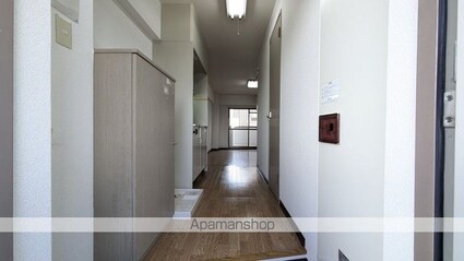 カローラ樽味[1K/27.2m2]の玄関