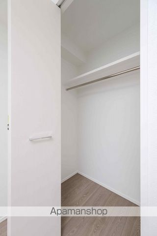 新品家具付きマンション港2の内装写真