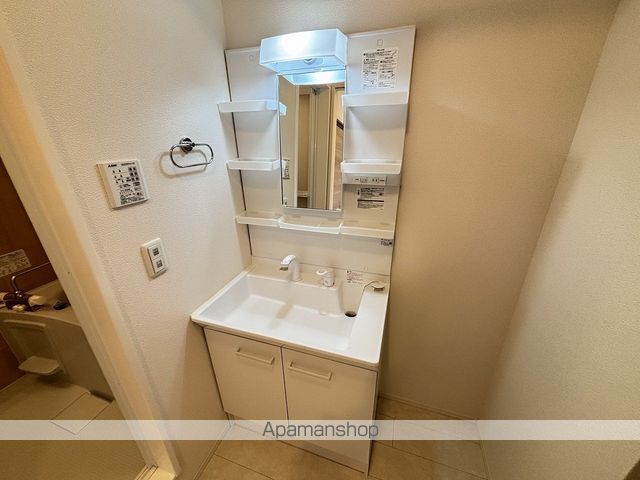 エバーグリーンM&Bの内装写真