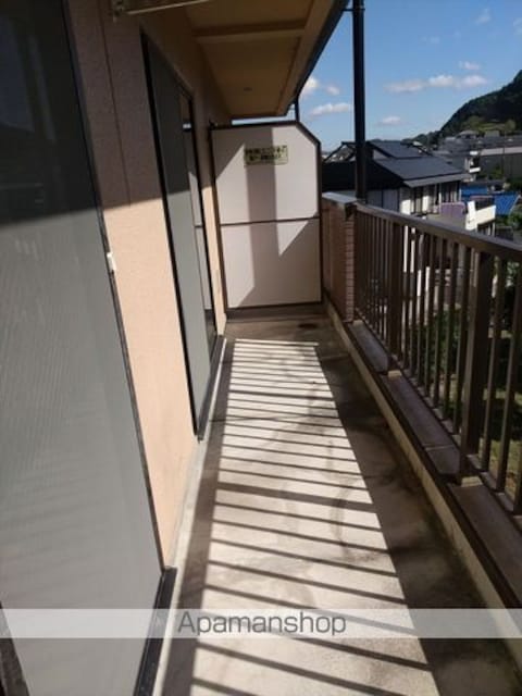 和歌山県海南市重根[2LDK/63.5m2]のバルコニー