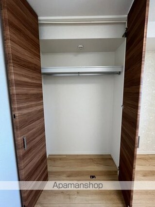 和歌山県和歌山市小雑賀[2LDK/62.03m2]の内装3