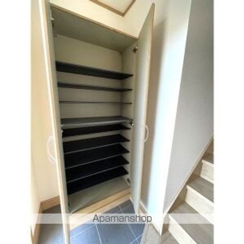 リトスメラン図景Aの内装写真