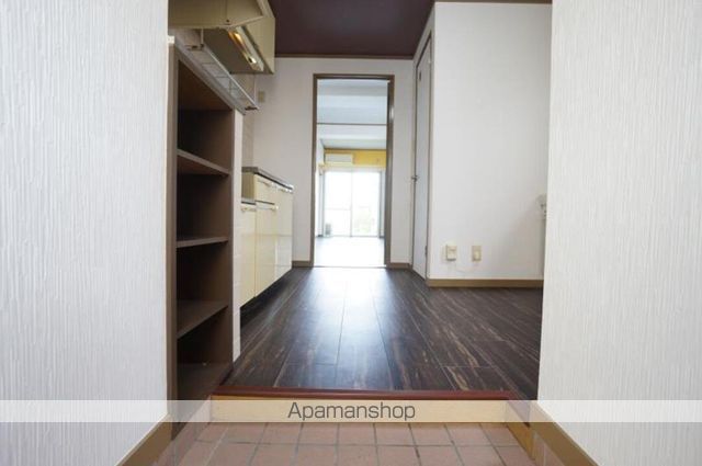 ＣＨＡＲＴ　ＨＥＩＭ[1K/35.14m2]の玄関