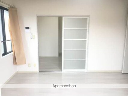 フレグランスブルーウィング[1DK/25.92m2]のリビング・居間1